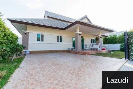 EMERALD SCENERY : 3 Bed Villa next to Large Community Pool