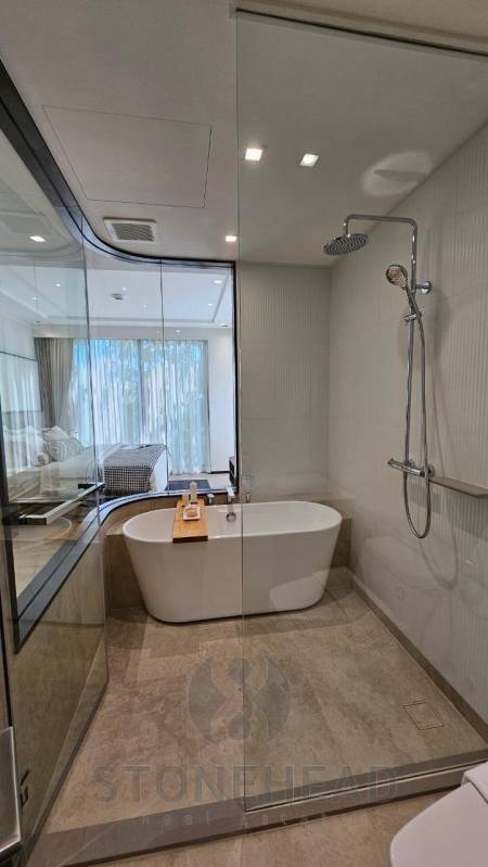 3 Bed 3 Bath 125.22 SQ.M Intercontinental Residences