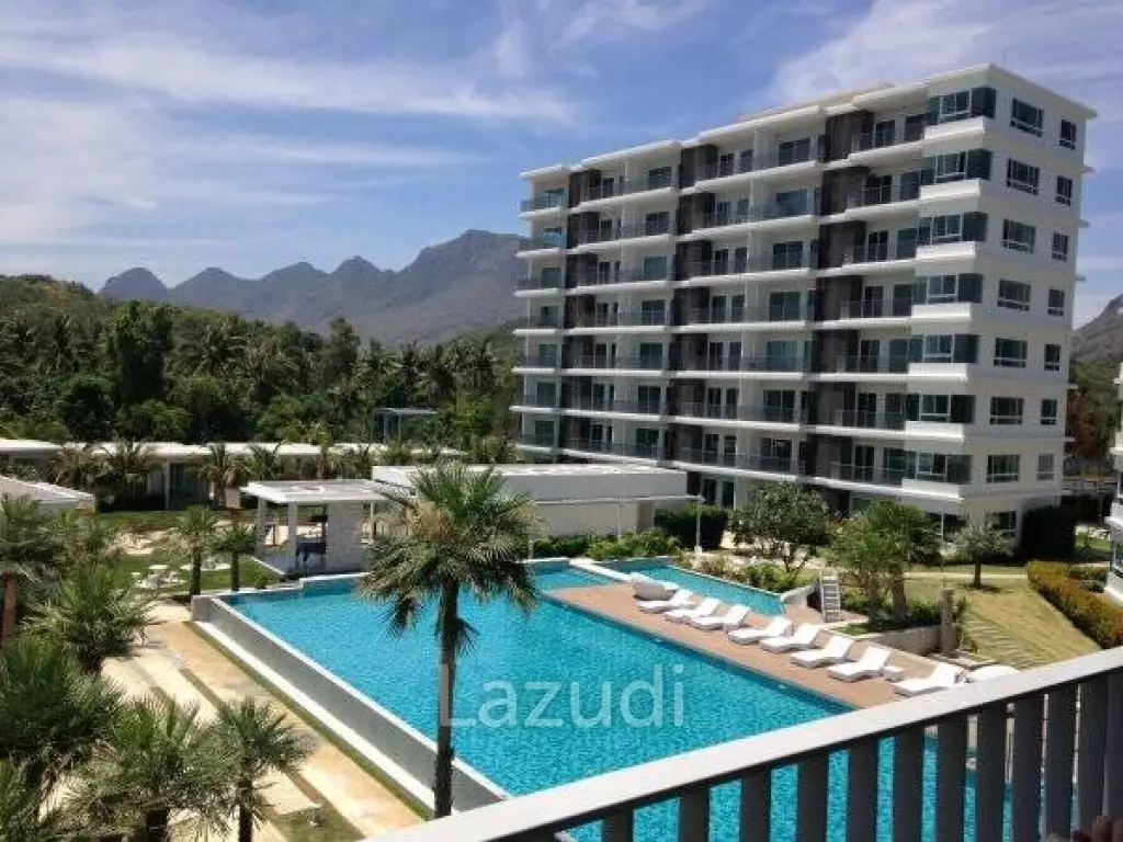 THE SEA : Studio condo for sale