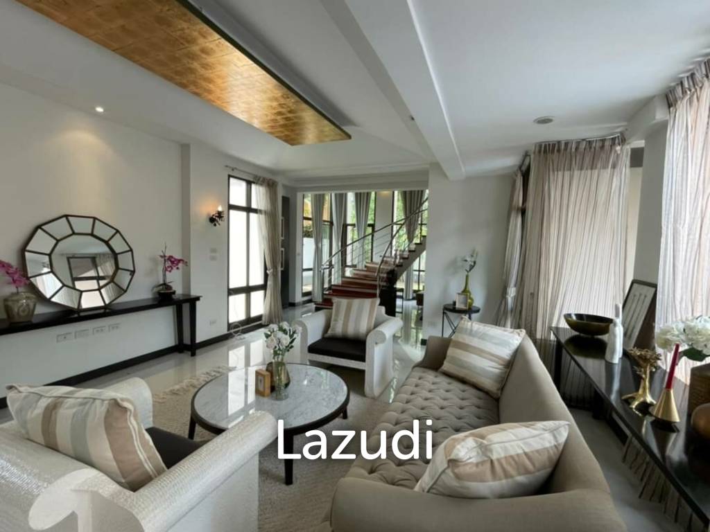 5 bedrooms Villa for rent