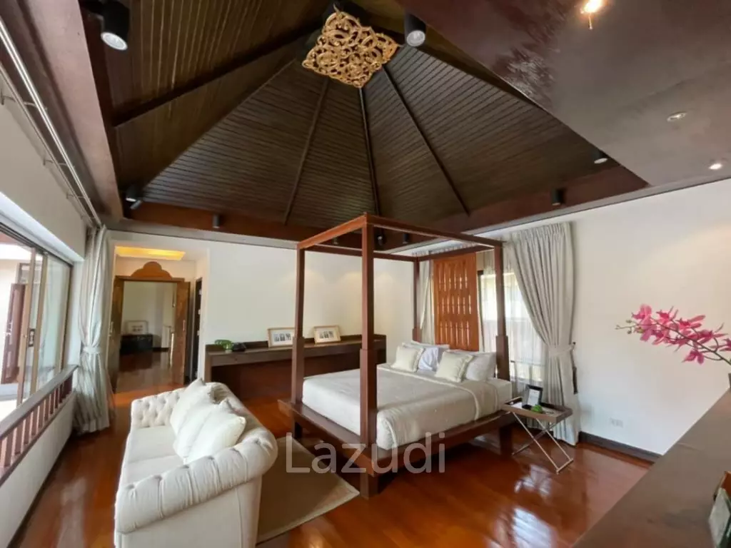 5 bedrooms Villa for rent