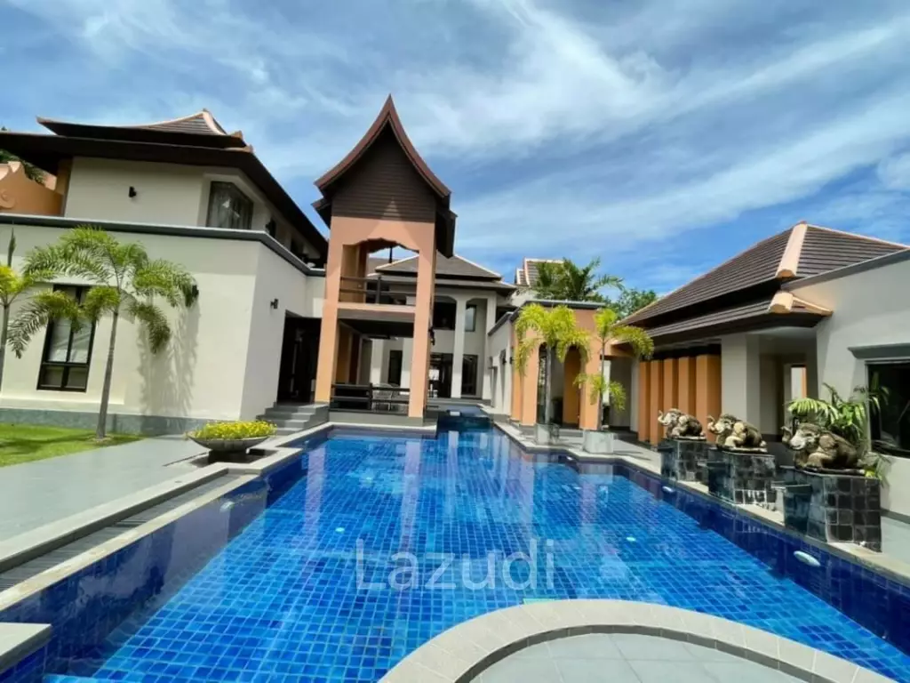 5 bedrooms Villa for rent