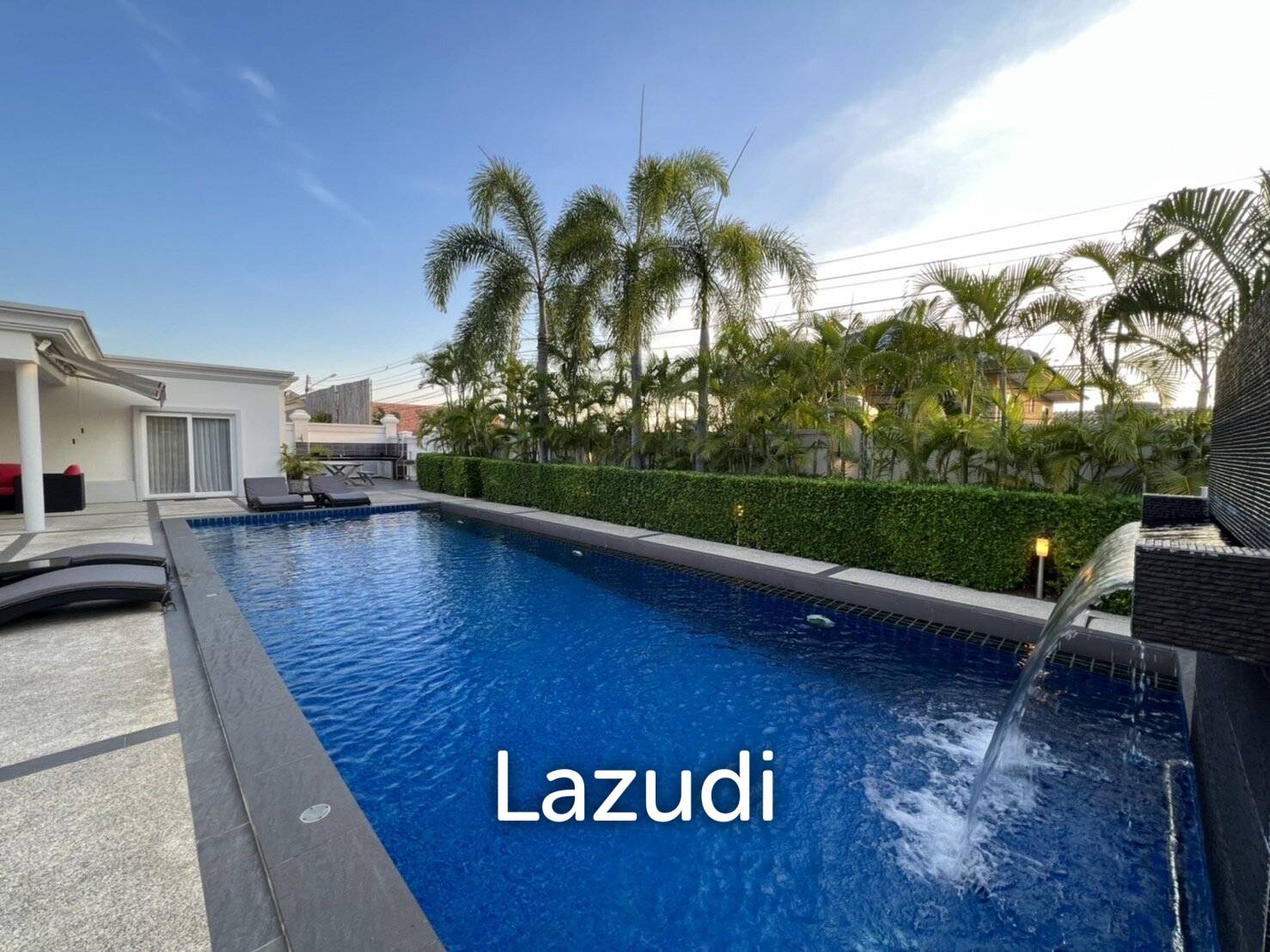 4 beds 5 baths Villa for rent 4 beds 5 baths Villa for rent