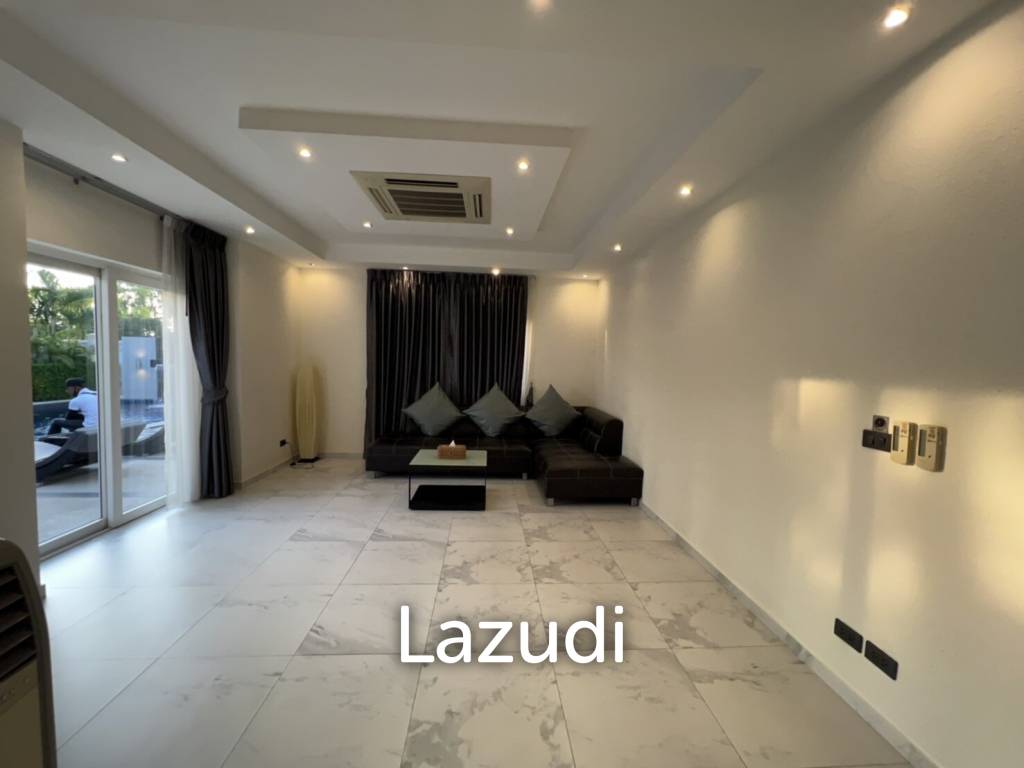 4 beds 5 baths Villa for rent