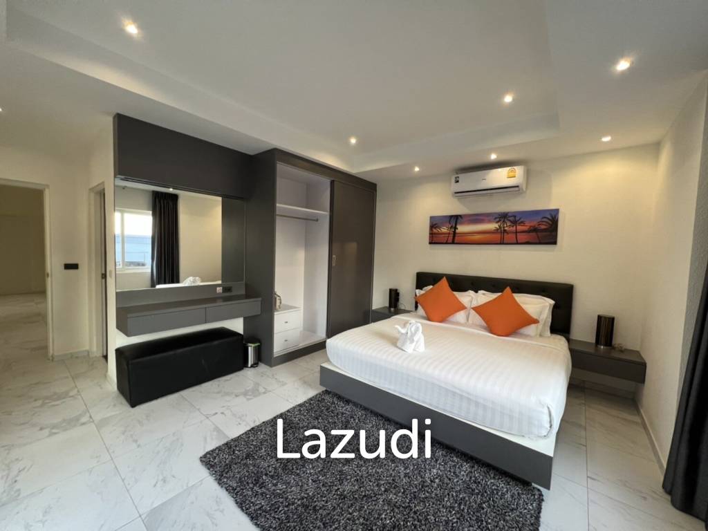 4 beds 5 baths Villa for rent