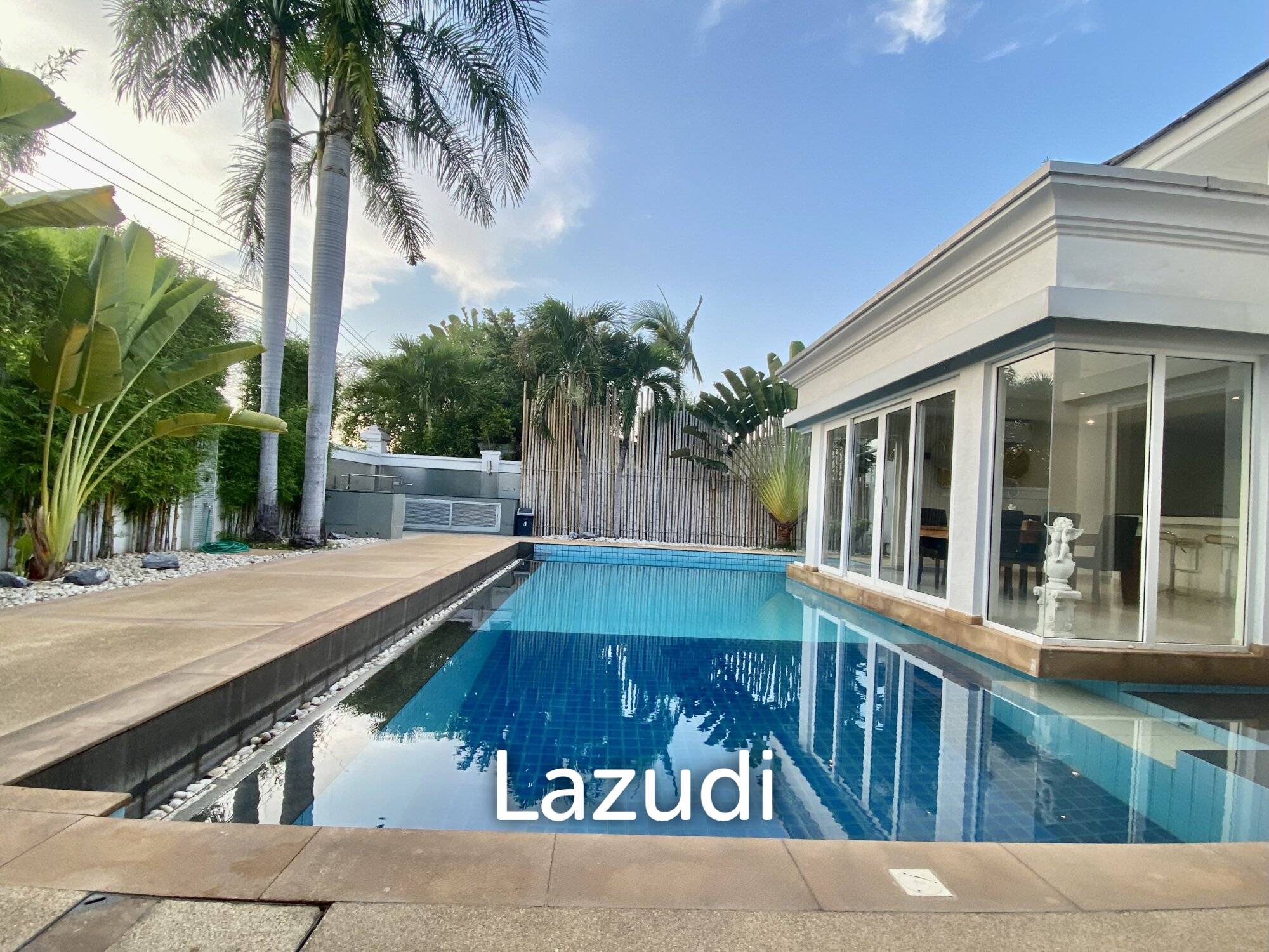 4 beds house for rent 4 beds house for rent