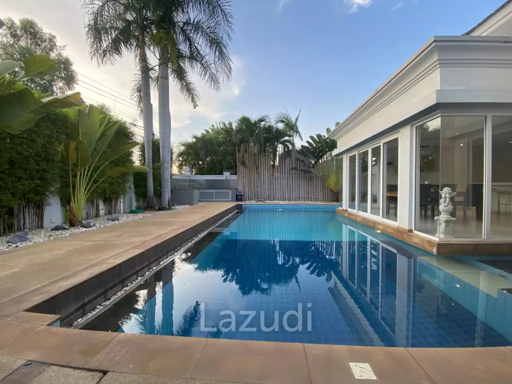 4 beds house for rent