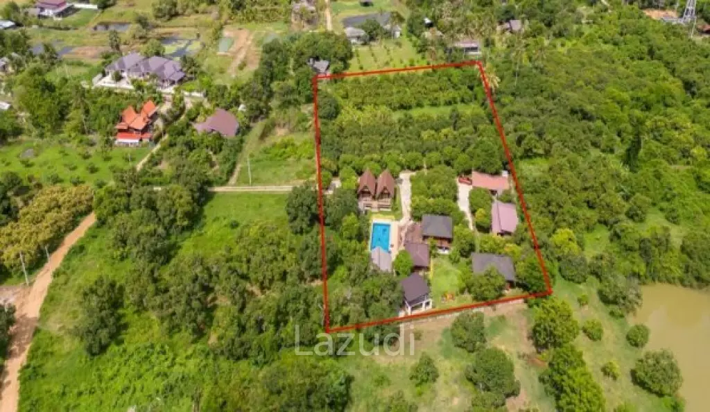 BEAUTIFULLY LANDSCAPED PROPERTY  : in Sam Roi Yod