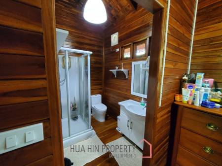 BEAUTIFULLY LANDSCAPED PROPERTY  : in Sam Roi Yod
