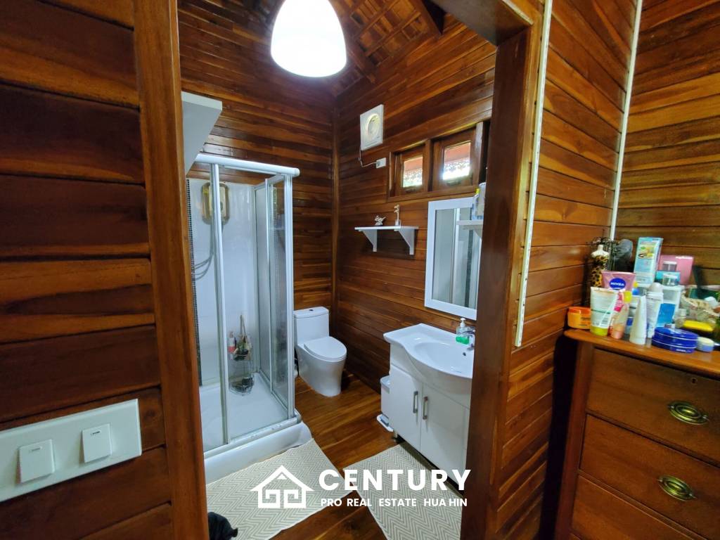 2,440 qm 6 Bett 6 Bad Villa Für Verkauf