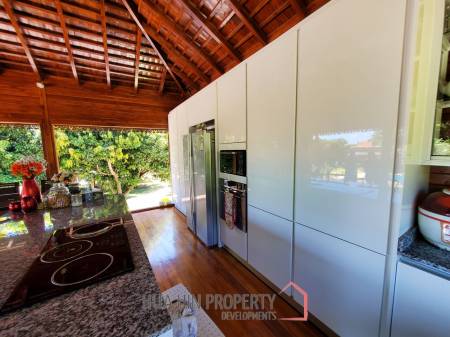 BEAUTIFULLY LANDSCAPED PROPERTY  : in Sam Roi Yod