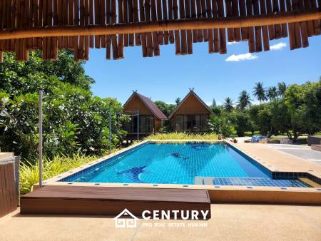 2,440 qm 6 Bett 6 Bad Villa Für Verkauf