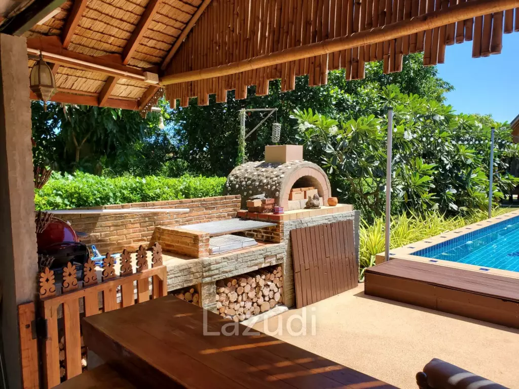 BEAUTIFULLY LANDSCAPED PROPERTY  : in Sam Roi Yod