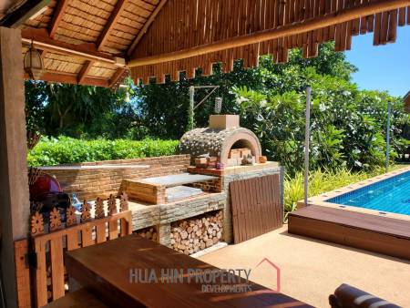 BEAUTIFULLY LANDSCAPED PROPERTY  : in Sam Roi Yod