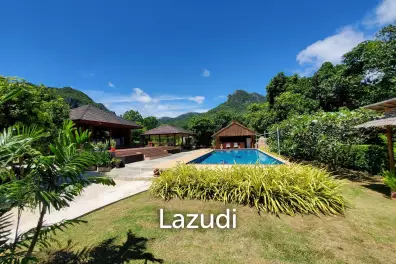 BEAUTIFULLY LANDSCAPED PROPERTY  : in Sam Roi Yod