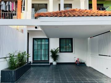Townhouse for Sale in Pattaya Klang