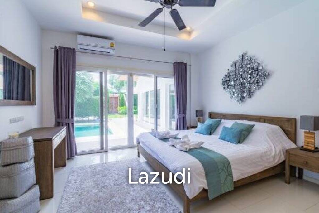 The VIEWS : Luxury 3 Bed Pool Villa on Premier Development