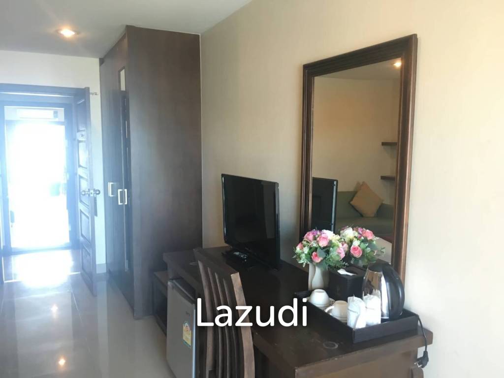 Modern 72-Room Hotel in Central Pattaya for Rent