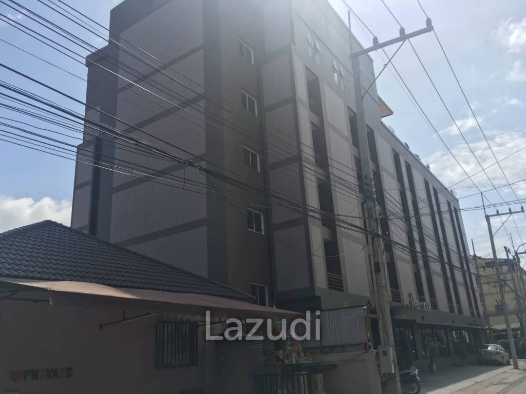 Modern 72-Room Hotel in Central Pattaya for Rent