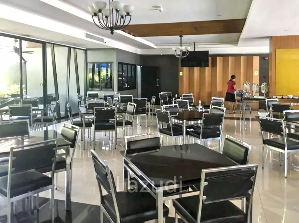 Modern 72-Room Hotel in Central Pattaya for Rent