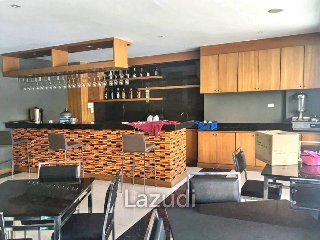 Modern 72-Room Hotel in Central Pattaya for Rent