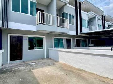 Townhouse for Sale at Rattanakorn Village 3