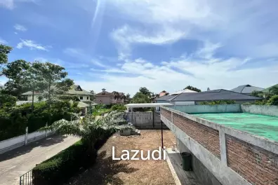 House for Sale at El Grande Village Pattaya