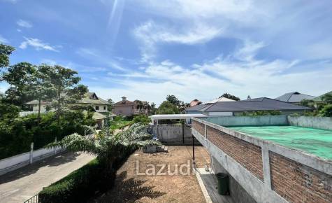 House for Sale at El Grande Village Pattaya