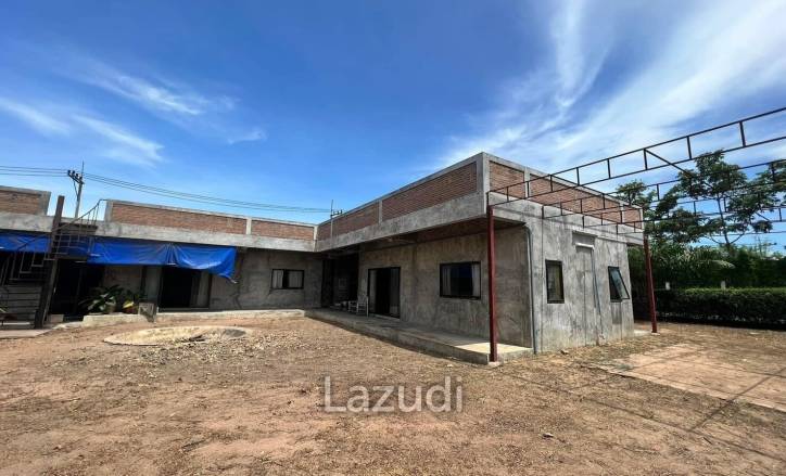 House for Sale at El Grande Village Pattaya