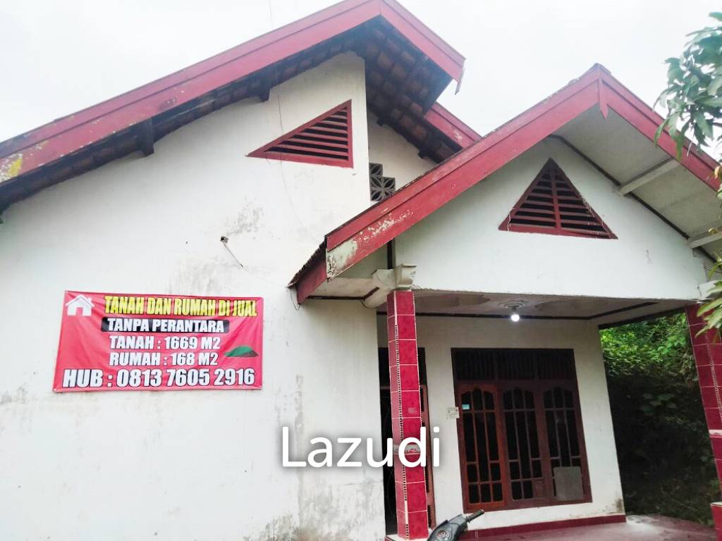 Rumah Dijual Tanah Luas di Kota Jambi Dekat Mall Jamtos, RSUD H. Abdul Manap, UIN Sultan Thaha Saifuddin, Pasar Mama