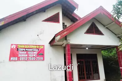 Rumah Dijual Tanah Luas di Kota Jambi Dekat Mall Jamtos, RSUD H. Abdul Manap, UIN Sultan Thaha Saifuddin, Pasar Mama