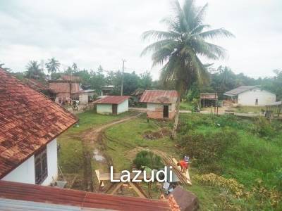 Rumah Dijual Tanah Luas di Kota Jambi Dekat Mall Jamtos, RSUD H. Abdul Manap, UIN Sultan Thaha Saifuddin, Pasar Mama