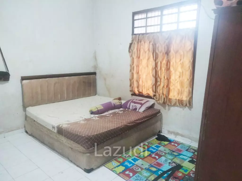 Rumah Dijual Tanah Luas di Kota Jambi Dekat Mall Jamtos, RSUD H. Abdul Manap, UIN Sultan Thaha Saifuddin, Pasar Mama