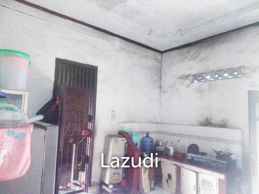 Rumah Dijual Tanah Luas di Kota Jambi Dekat Mall Jamtos, RSUD H. Abdul Manap, UIN Sultan Thaha Saifuddin, Pasar Mama