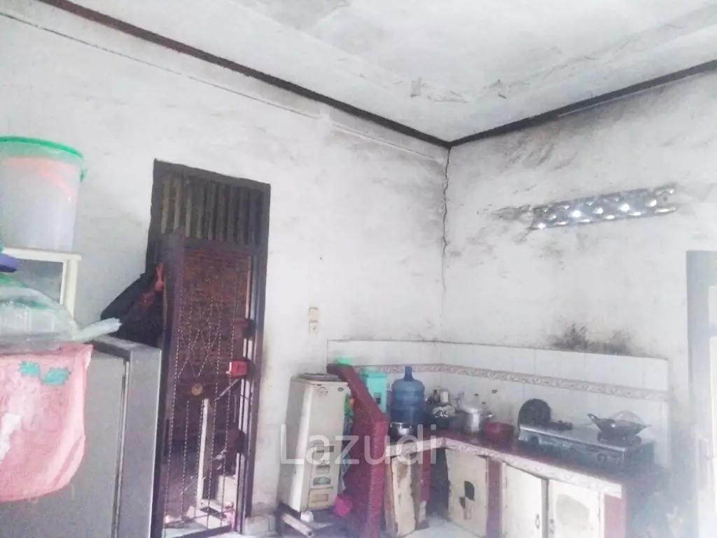 Rumah Dijual Tanah Luas di Kota Jambi Dekat Mall Jamtos, RSUD H. Abdul Manap, UIN Sultan Thaha Saifuddin, Pasar Mama