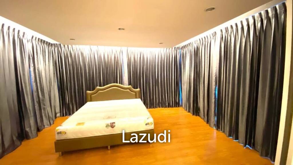 Pool Villa for Sale at Sea Breeze Villa Pattaya