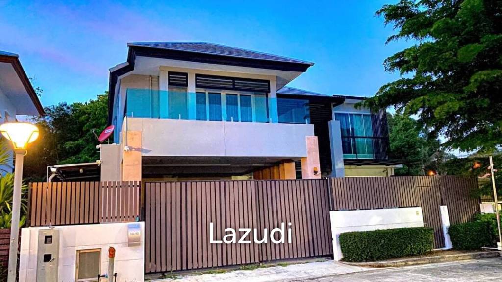 Pool Villa for Sale at Sea Breeze Villa Pattaya