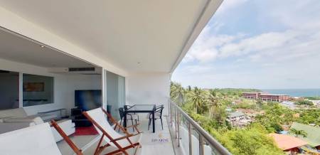 Spacious 2 Bed Sea View Condo - Karon