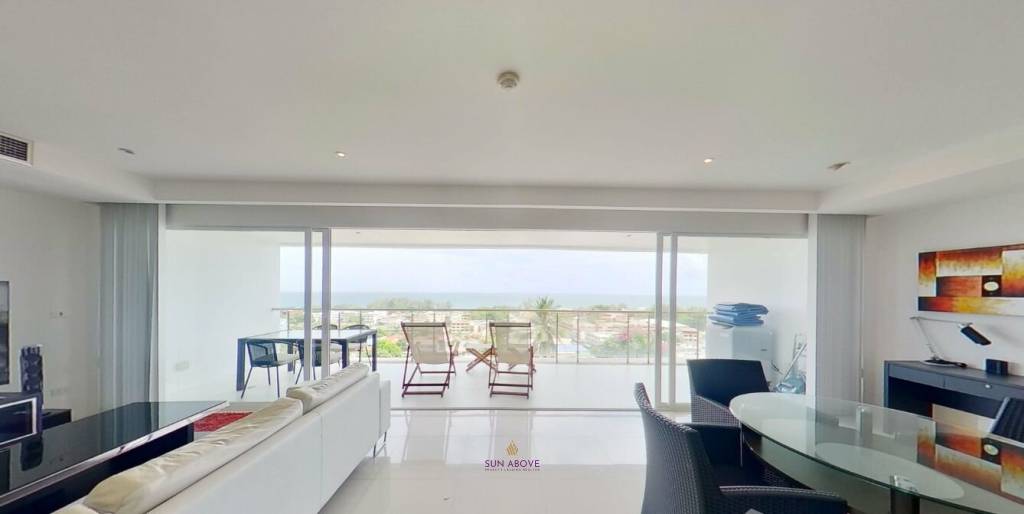 Spacious 2 Bed Sea View Condo - Karon