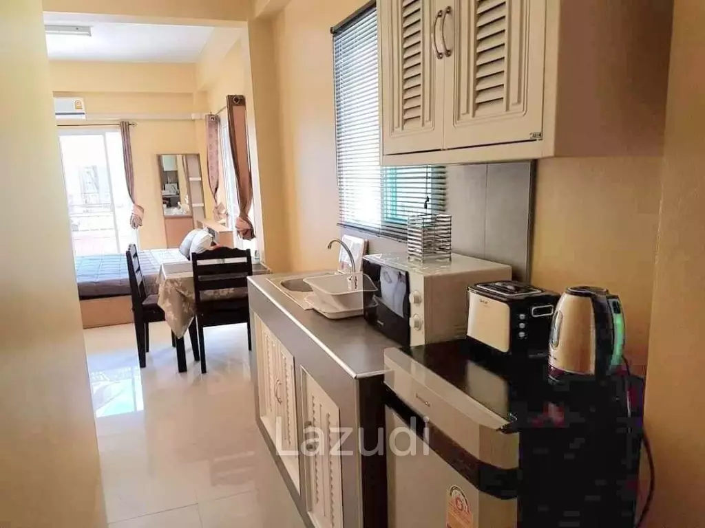 Commercial Building for sale with business in the heart of Bangsaray