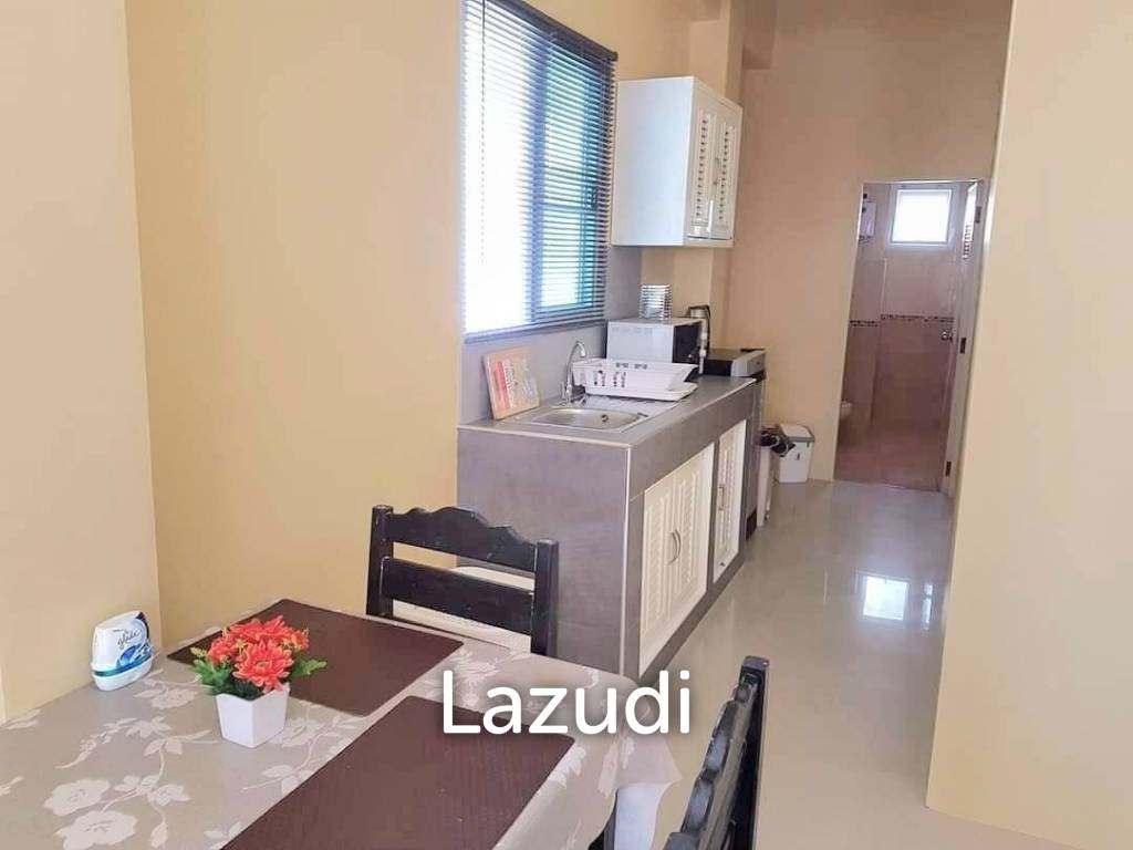 Commercial Building for sale with business in the heart of Bangsaray