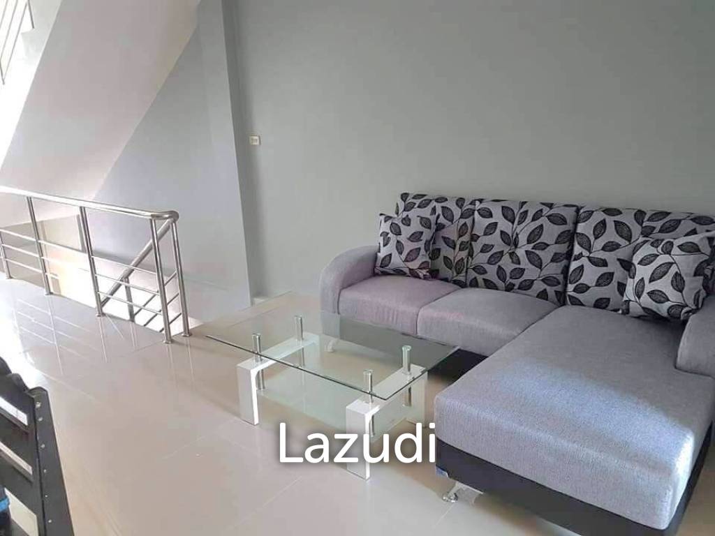Commercial Building for sale with business in the heart of Bangsaray