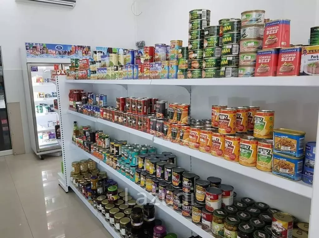Commercial Building for sale with business in the heart of Bangsaray