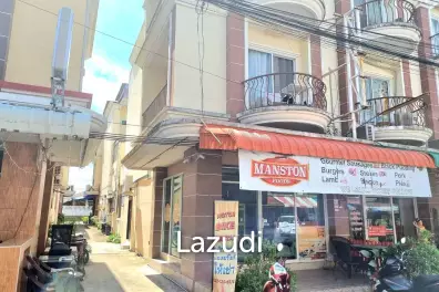 Commercial Building for sale with business in the heart of Bangsaray