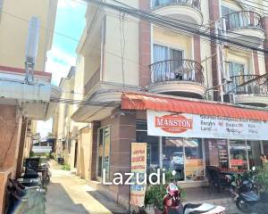 Commercial Building for sale with business in the heart of Bangsaray