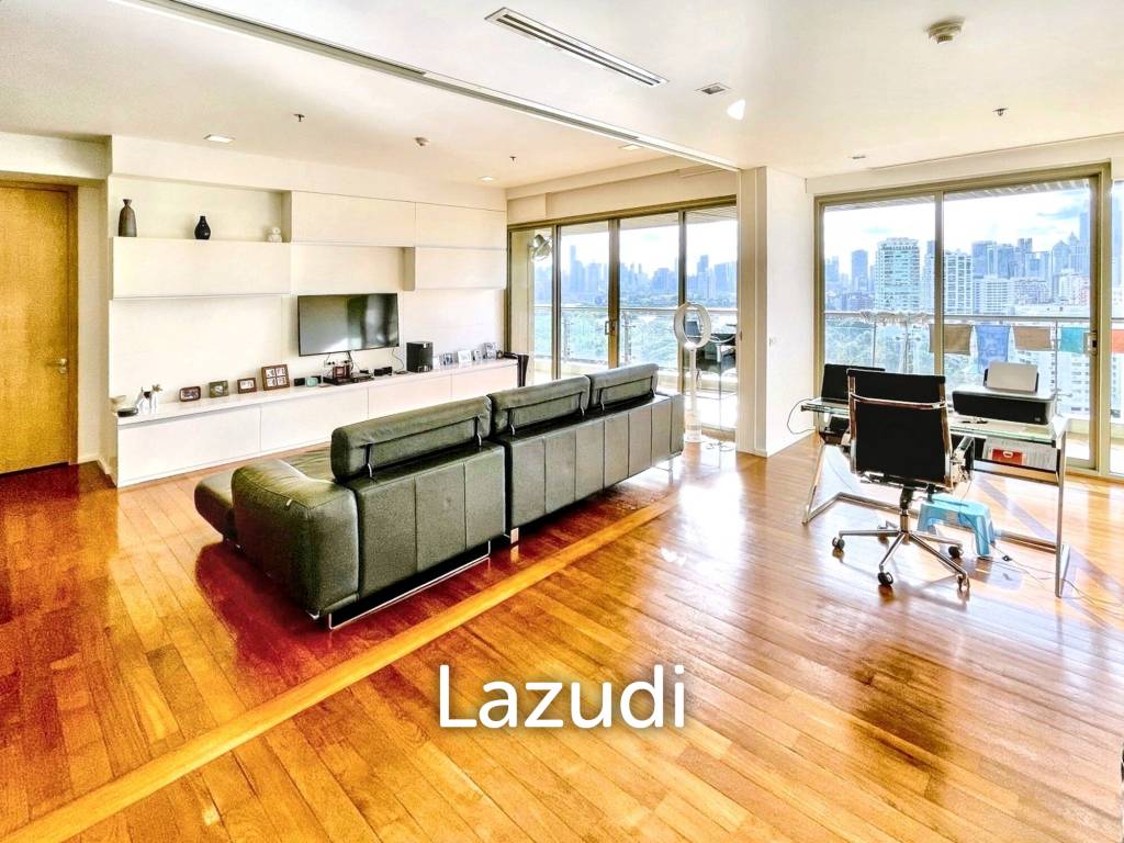 3 Bedroom 3 Bathroom 183 SQ.M  The Lakes