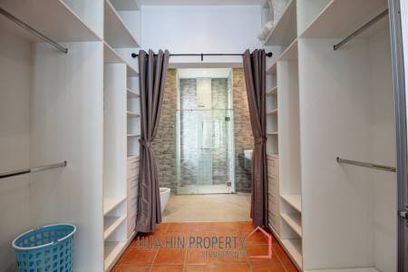 Well Maintained 3 Bedroom Pool Villa