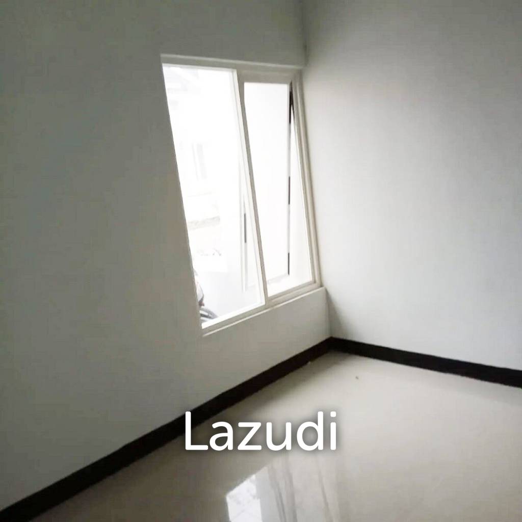 Rumah Dijual di Driyorejo Gresik Dekat Pergudangan Meiko Abadi 6, PT. Wings Surya, RS Petrokimia Gresik, Pasar Sumput