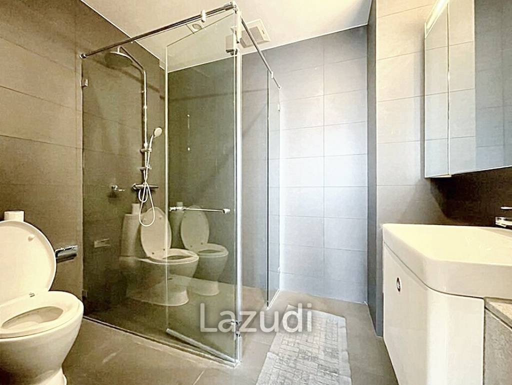 2 Bedrooms 2 Bathrooms 82 SQ.M. Noble Ploenchit