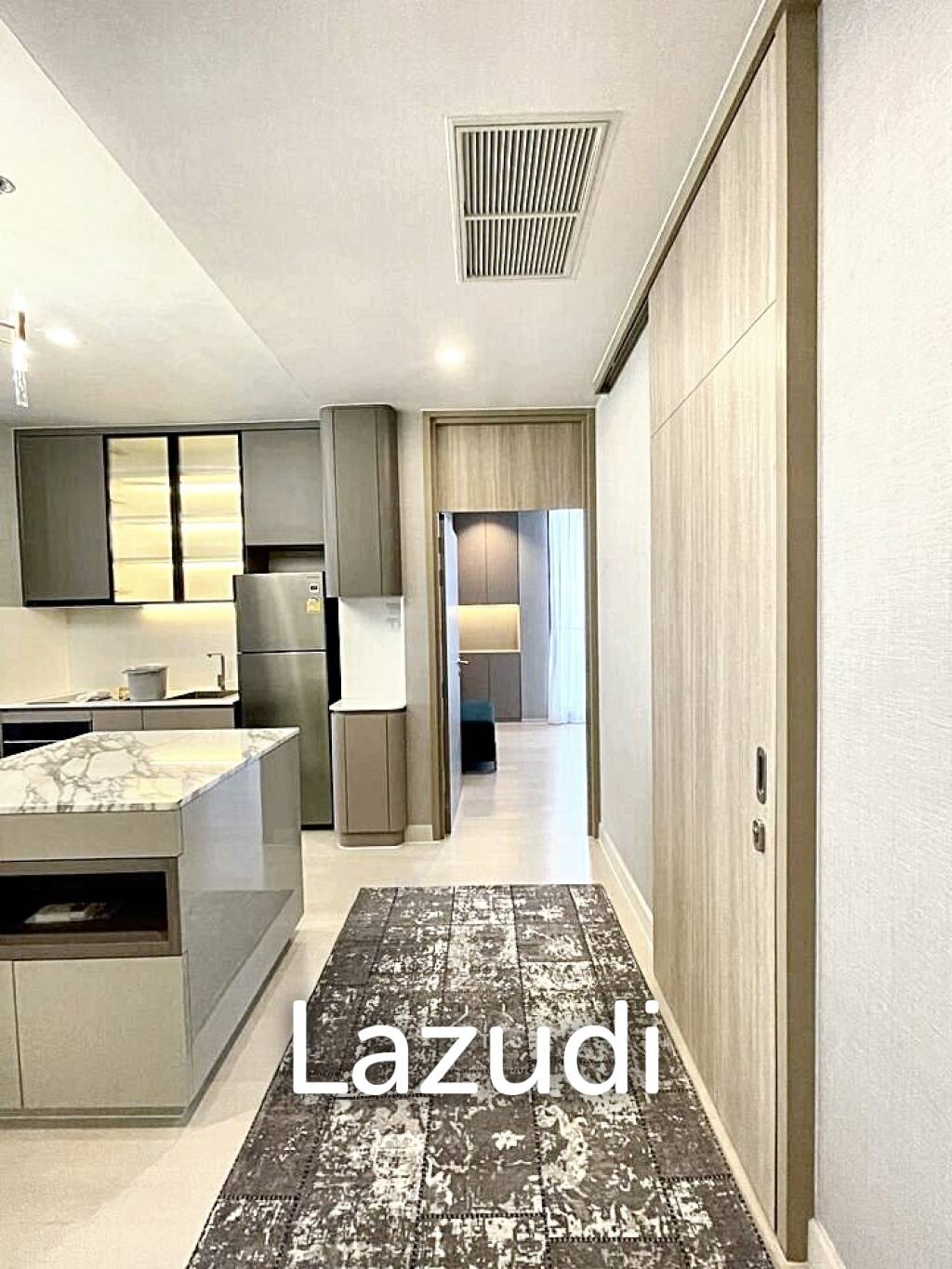 2 Bedrooms 2 Bathrooms 82 SQ.M. Noble Ploenchit